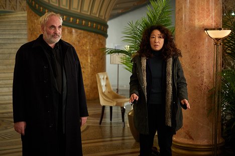 Kim Bodnia, Sandra Oh - Killing Eve - God, I'm Tired - Do filme