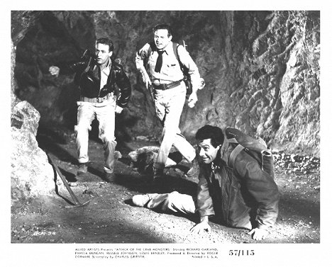Russell Johnson, Leslie Bradley, Richard Garland - Attack of the Crab Monsters - Lobby karty