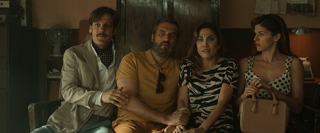 Rodrigo de la Serna, Toni Acosta - Yucatán - De la película