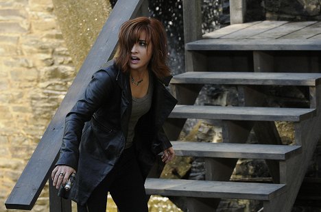 Allison Scagliotti - Warehouse 13 - We All Fall Down - De la película