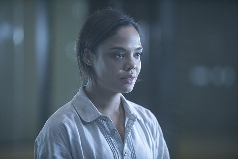 Tessa Thompson - Westworld - Les Écorchés - Van film