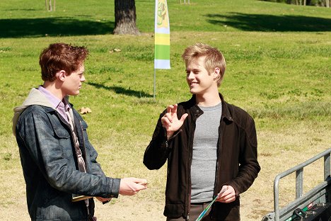 Sean Berdy, Lucas Grabeel - Switched at Birth - Starry Night - Photos