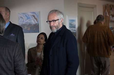 Jonathan Pryce - The Wife - Photos