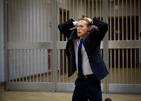 Steven Mackintosh - Inside Men - Episode 1 - Photos