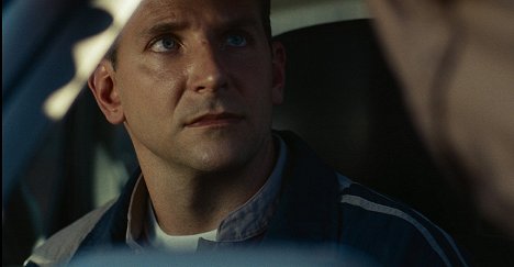 Bradley Cooper - Za borovicovým hájem - Z filmu