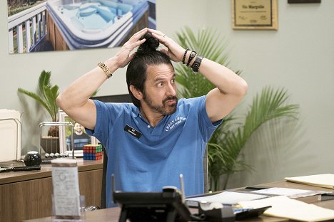 Ray Romano - Kevin Can Wait - Beat the Parents - Photos