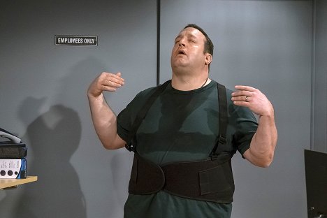 Kevin James - Kevin Can Wait - Showroom Showdown - Photos