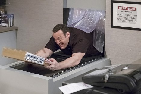 Kevin James - Kevin Can Wait - Showroom Showdown - Photos