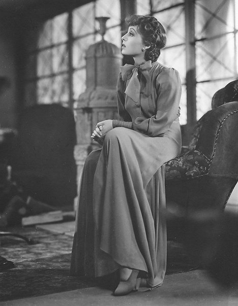 Luise Rainer - The Emperor's Candlesticks - De la película