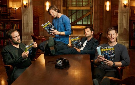 Mark Sheppard, Jared Padalecki, Misha Collins, Jensen Ackles - Supernatural - Season 12 - Werbefoto