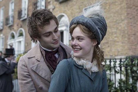 Douglas Booth, Elle Fanning - Mary Shelley - Photos