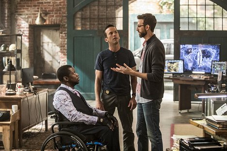 Daryl Mitchell, Lucas Black, Rob Kerkovich - NCIS: New Orleans - The Asset - Photos