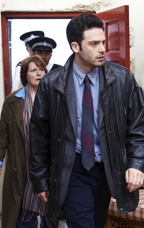 Brenda Blethyn, David Leon