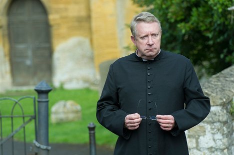 Mark Williams - Father Brown - The Blue Cross - Photos