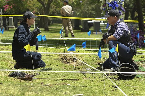 Sienna Guillory, George Eads - CSI: Crime Scene Investigation - Shock Waves - Van film