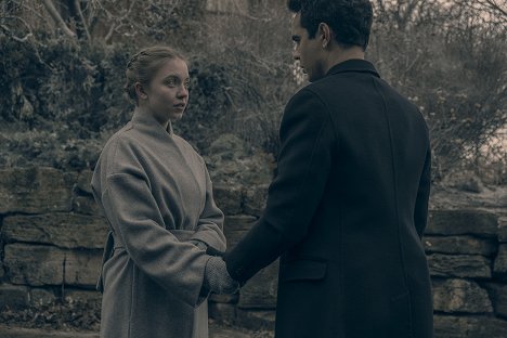 Sydney Sweeney, Max Minghella - The Handmaid's Tale : La servante écarlate - Pouvoir intelligent - Film