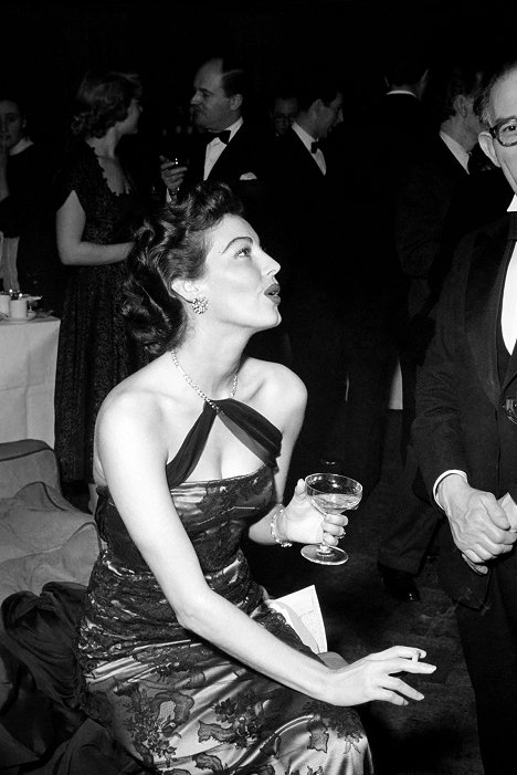 Ava Gardner - ‎Ava Gardner, the Gipsy of Hollywood - Photos