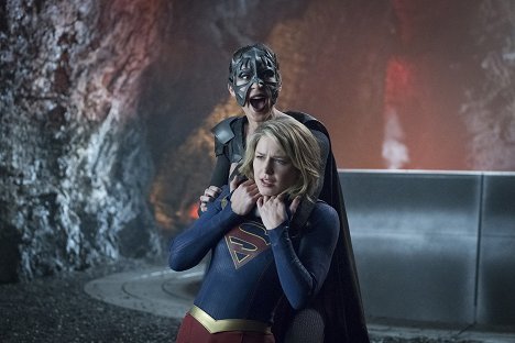 Odette Annable, Melissa Benoist - Supergirl - Guerres et conséquences - Film