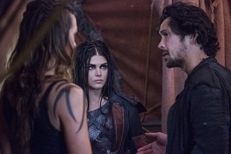 Marie Avgeropoulos, Bob Morley - The 100 - Exit Wounds - Kuvat elokuvasta