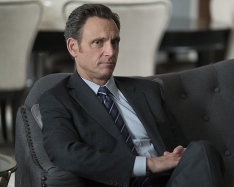 Tony Goldwyn - Botrány - Over a Cliff - Filmfotók