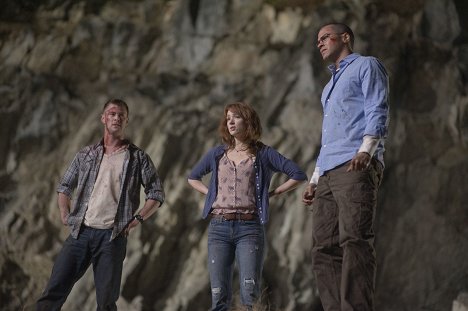 Chris Hemsworth, Kristen Connolly, Jesse Williams - The Cabin in the Woods - Photos