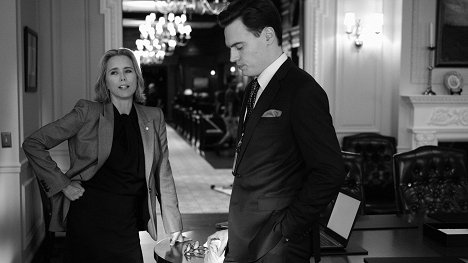 Téa Leoni, Erich Bergen - Madam Secretary - Shutdown - Photos