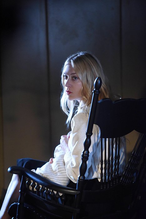 Chloë Sevigny - American Horror Story - Room 33 - Photos