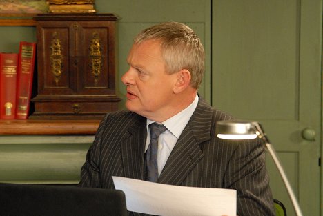 Martin Clunes - Doc Martin - Mother Knows Best - Photos