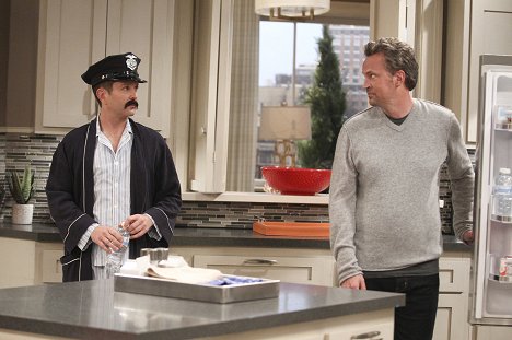 Thomas Lennon, Matthew Perry - The Odd Couple - Unger the Influence - Film