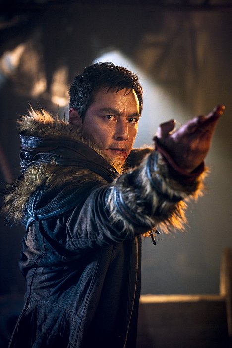 Daniel Wu - Into the Badlands - Levhard se chytá oblak - Z filmu