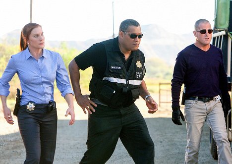 Katee Sackhoff, Laurence Fishburne, George Eads - CSI - Den Tätern auf der Spur - Pesthauch des Todes - Filmfotos