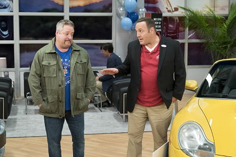 Gary Valentine, Kevin James - Kevin Can Wait - Kevin Moves Metal - Photos