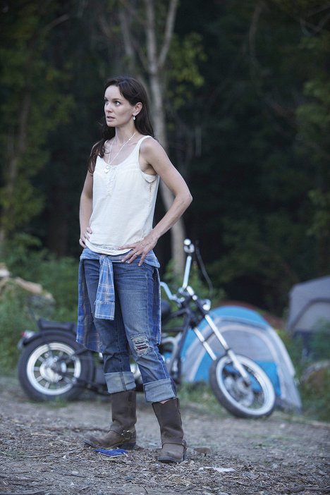 Sarah Wayne Callies - The Walking Dead - Gefangene der Toten - Filmfotos