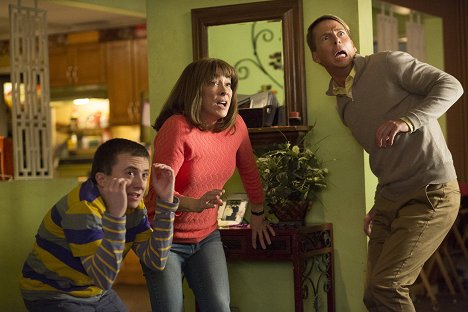 Atticus Shaffer, Patricia Heaton, Jack McBrayer - The Middle - Bat Out of Heck - Photos