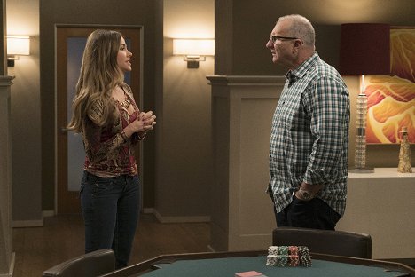 Sofía Vergara, Ed O'Neill - Modern Family - Alle ersetzen die Wahrheit - Filmfotos