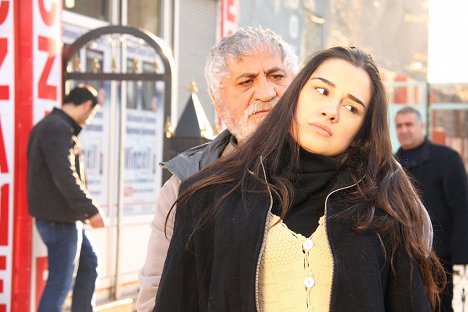Yusuf Çetin - Kir - De la película