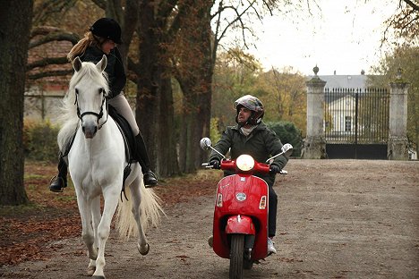 Cécile de France, Grégory Montel - Chci mluvit se svým agentem! - Cécile - Z filmu