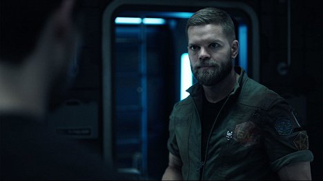 Wes Chatham - The Expanse - It Reaches Out - Photos