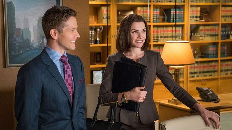 Matt Czuchry, Julianna Margulies - The Good Wife - Tracks - De filmes