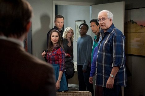 Alison Brie, Joel McHale, Gillian Jacobs, Donald Glover, Danny Pudi, Chevy Chase - Community - Curriculum indisponible - Film