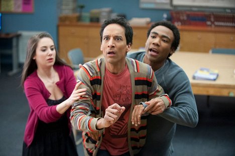 Alison Brie, Danny Pudi, Donald Glover - Community - Currículo indisponível - Do filme