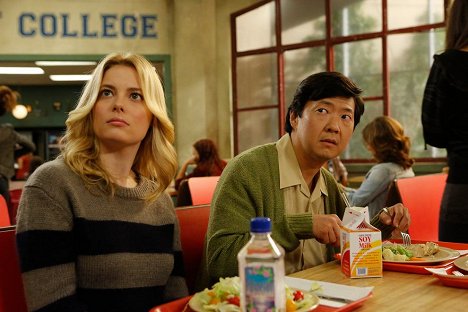 Gillian Jacobs, Ken Jeong - Community - Advanced Introduction to Finality - Photos