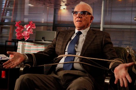 Malcolm McDowell - Community - Intro to Knots - Photos