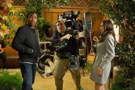 Donald Glover, Alison Brie - Community - Advanced Documentary Filmmaking - Photos