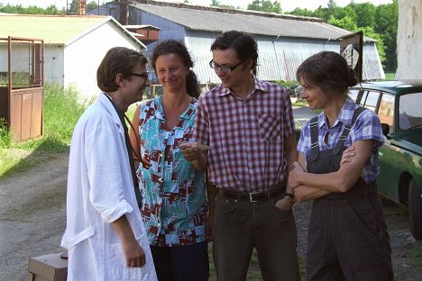 Jakub Wehrenberg, Jana Hubinská - Zdivočelá země - I šéf musí jednou do důchodu - De la película