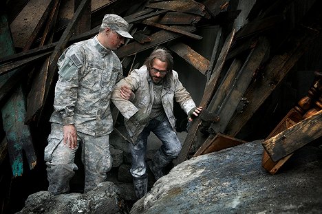 Robert Sean Leonard - Falling Skies - Journey to Xibalba - Photos