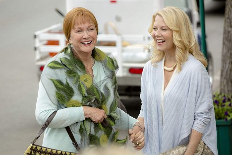 Diane Ladd, Barbara Niven - Chesapeake Shores - Retour à la maison (1re partie) - Film