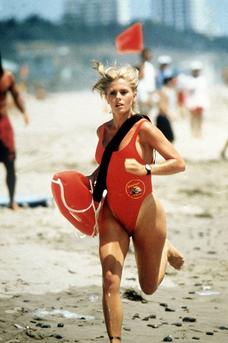 Nicole Eggert - Baywatch - Die Rettungsschwimmer von Malibu - Wettlauf mit der Zeit - Teil 1 - Filmfotos