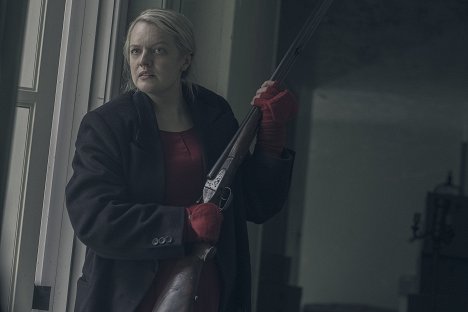 Elisabeth Moss - Příběh služebnice - Holly - Z filmu