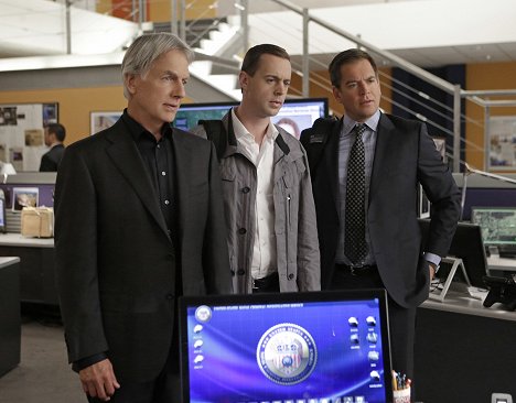 Mark Harmon, Sean Murray, Michael Weatherly - NCIS: Naval Criminal Investigative Service - Day in Court - Photos